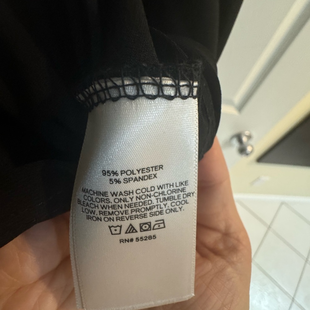 Express Dress - Picture 3 of 4